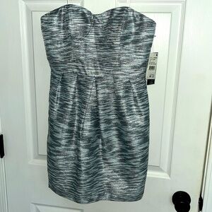Aqua Strapless Jacquard Silver and White Strapless Mini Dress size 2